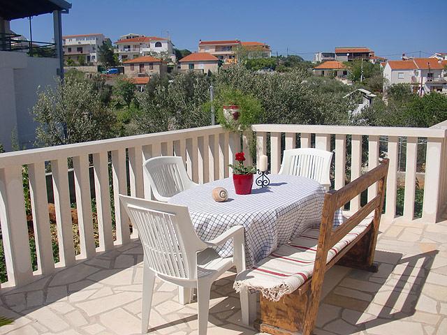 Apartment Marina Slatine Exterior photo